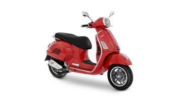 s04-vespa-gts-super-310-rosso-coraggioso