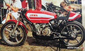 odstrojená Jawa 250 typ 672..