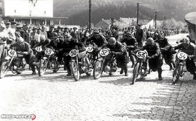 Boskovice 1953, start třídy 150ccm...