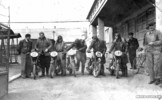 Boskovice - motocykly vyjíždějí z prostor v n.p.Minerva..