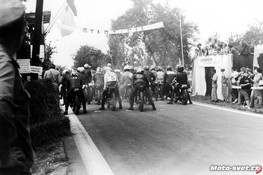 Činěves 1976 - zadní řada - z prava do leva: Otto Grotenburg, Karel Pokorný a Pavel Vašíček z Brna
