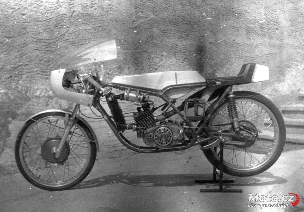 073 - Tatran 50 ccm