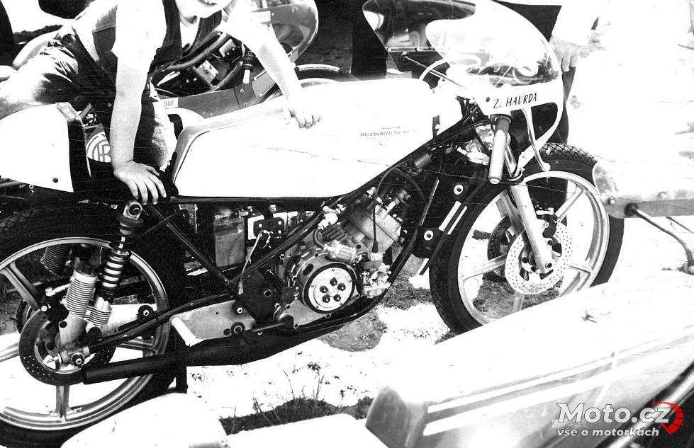 042 - motocykl 125 ccm Z. Havrdy