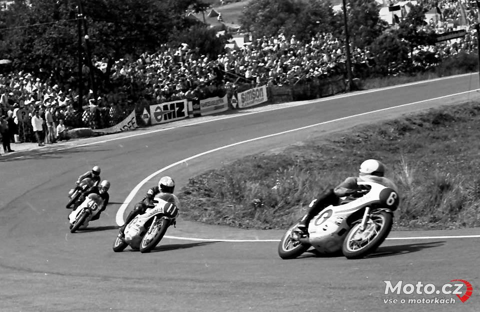 133 - Sachsenring 1972 - 250ccm: #6 J. Saarinen, #4 S. Grassetti