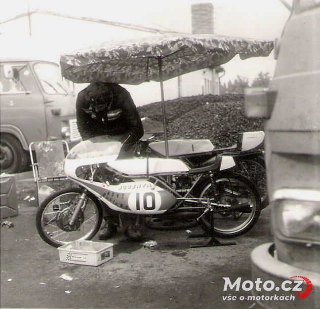 022 - Květoslav Samák - Juventa 50 ccm - Znojmo 1980